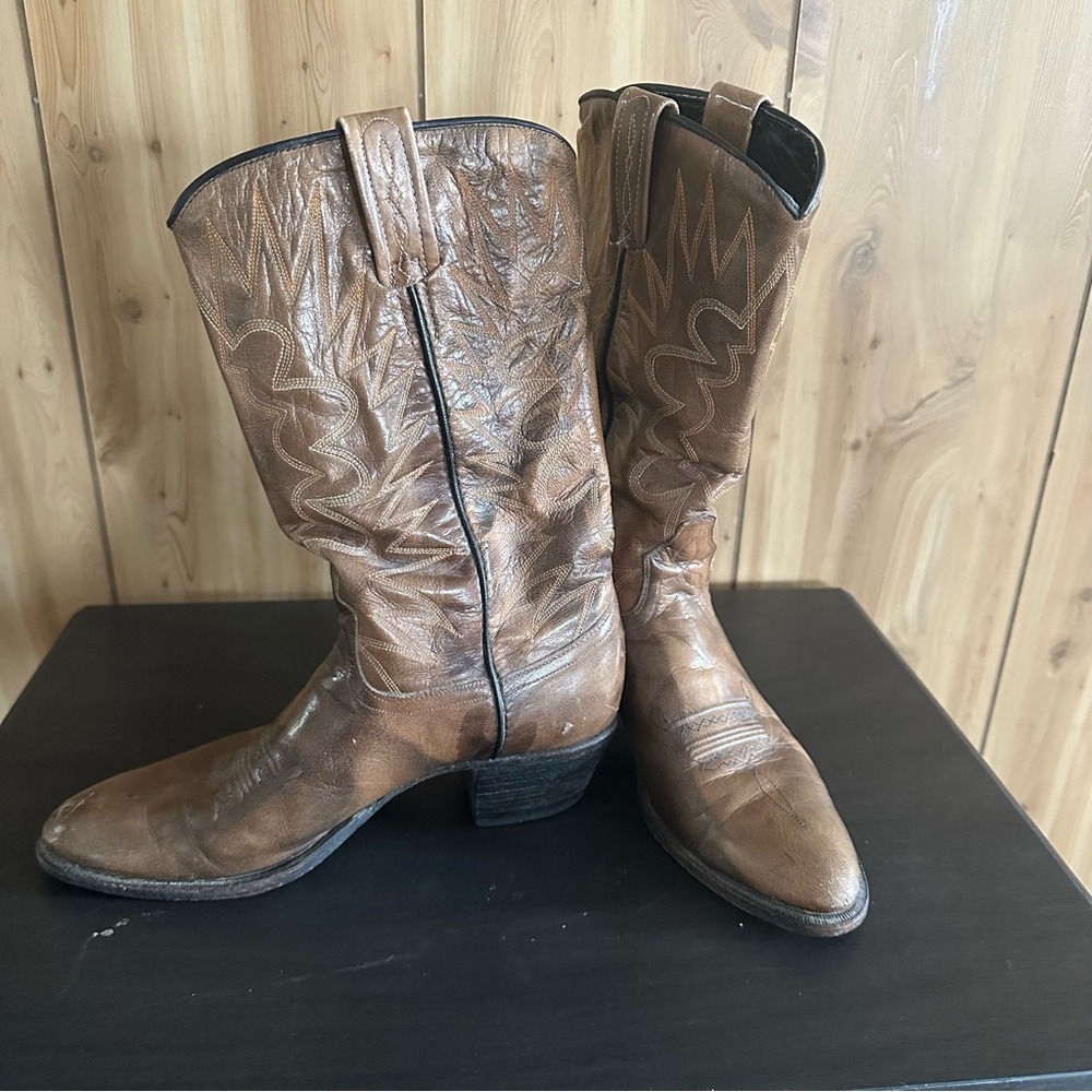 Dan Post 4133 Brown Leather Boots, Worn in, made in Spain Size 5.5 or 8Y